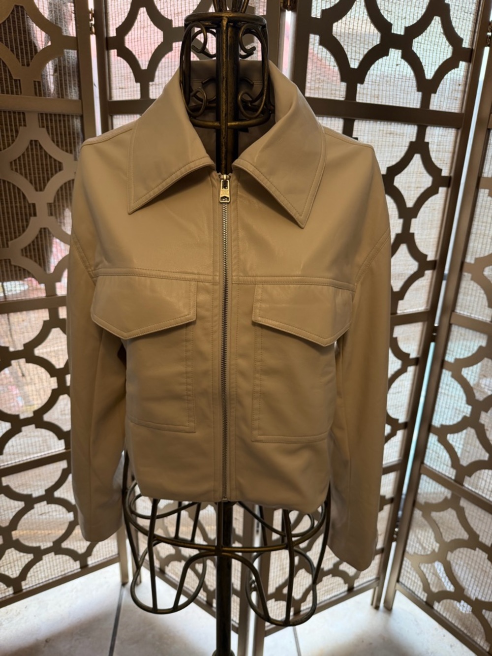 Women's off white Zip-Front faux Leather Jacket nwt